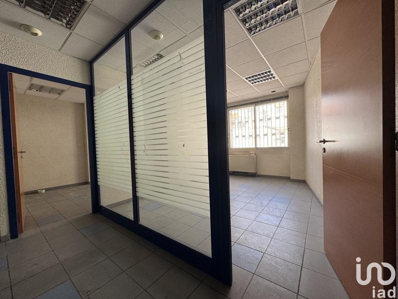 Local commercial - 220 m²