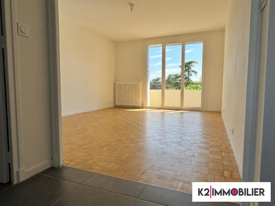 Appartement - 64 m² - 4 pièces
