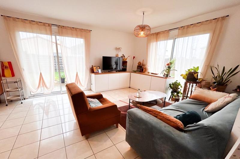 Maison - 90 m² - 4 pièces