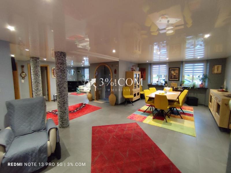 Propriété - 525 m² - 15 pièces