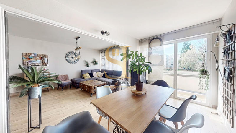 Appartement - 87 m² - 5 pièces