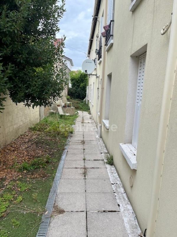 Immeuble - 157 m² - 2 pièces