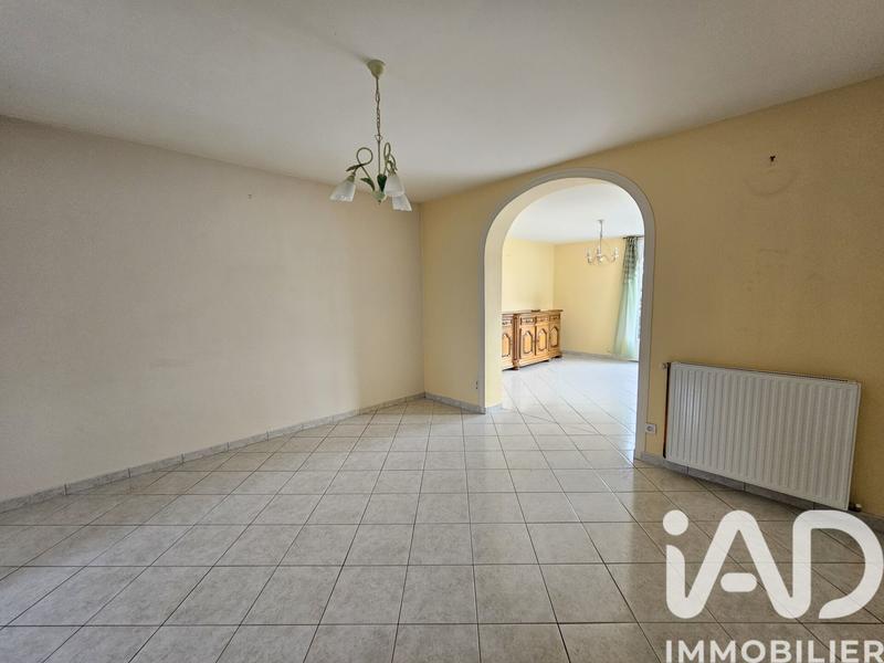Maison - 94 m² - 5 pièces