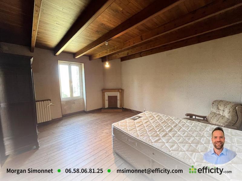 Maison - 230 m² - 9 pièces
