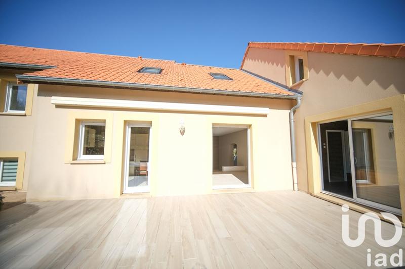 Maison - 190 m² - 7 pièces
