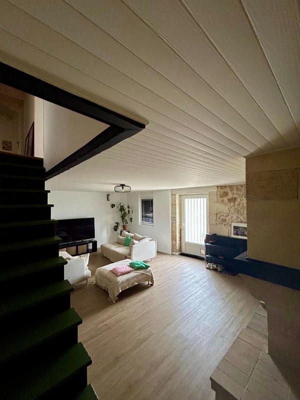 Maison - 96 m² - 4 pièces