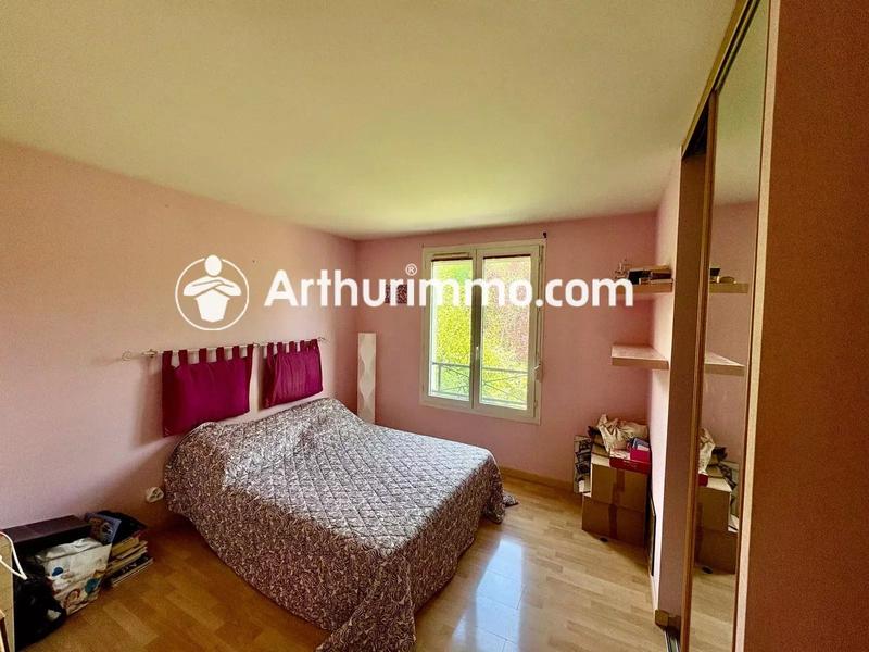 Maison - 96 m² - 5 pièces