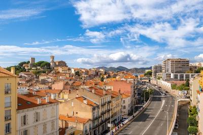 Appartement - 128 m² - 4 pièces