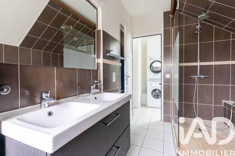 Maison - 135 m² - 6 pièces