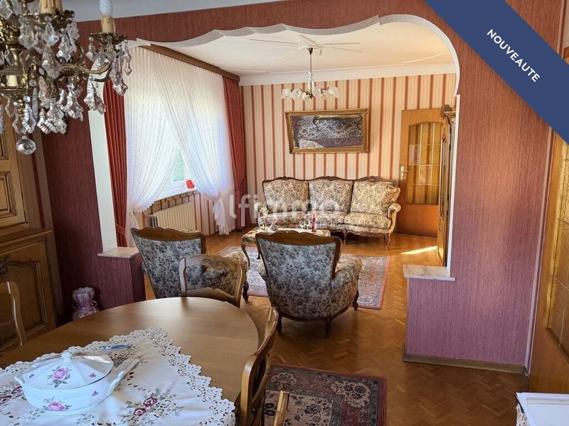 Maison - 140 m² - 5 pièces