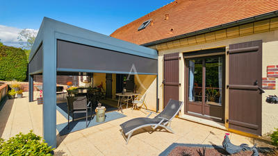 Maison - 150 m² - 7 pièces