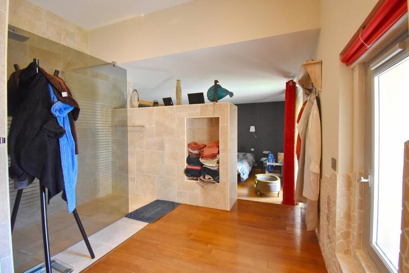 Duplex - 265 m² - 5 pièces