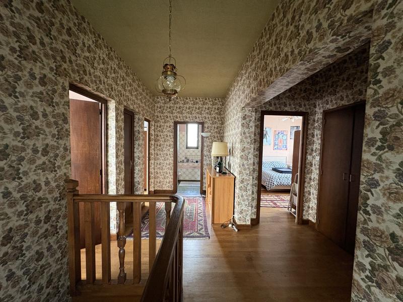 Maison - 179 m² - 7 pièces