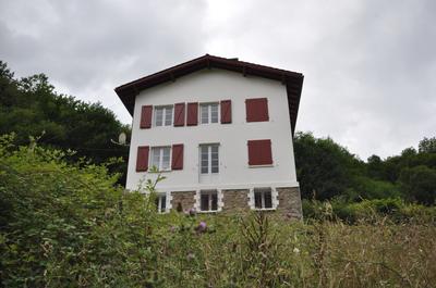 Viager - Ferme - 190 m² - 7 pièces