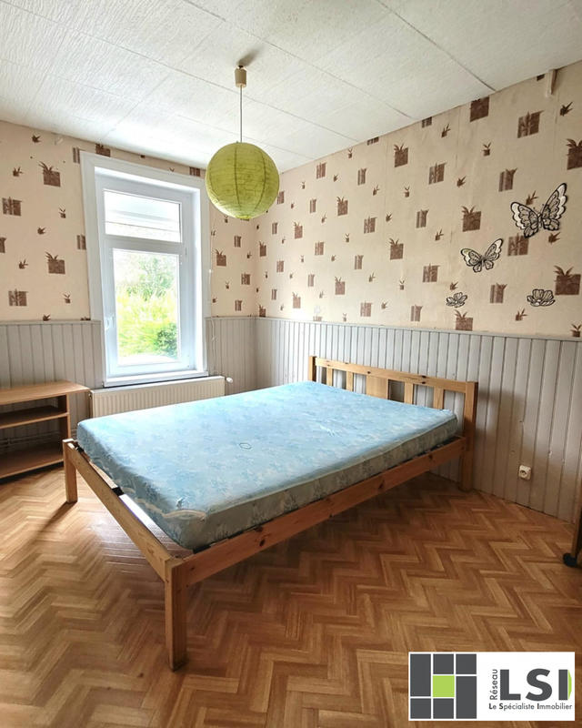 Maison - 95 m² - 6 pièces