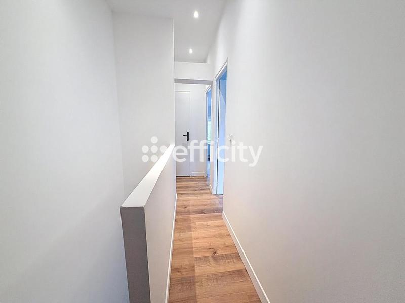 Maison de ville - 104 m² - 4 pièces