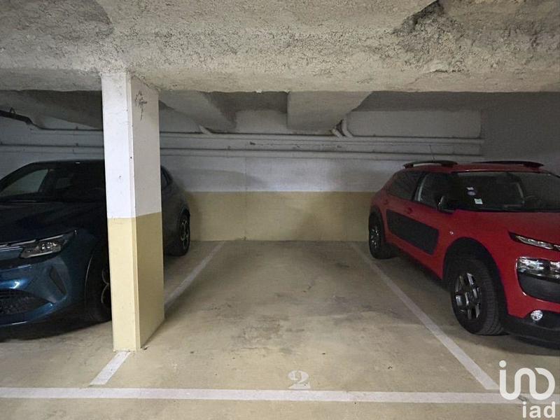 Parking - 10 m²