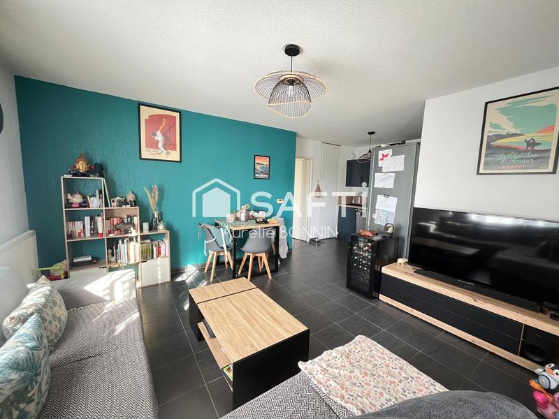 Appartement - 60 m² - 3 pièces