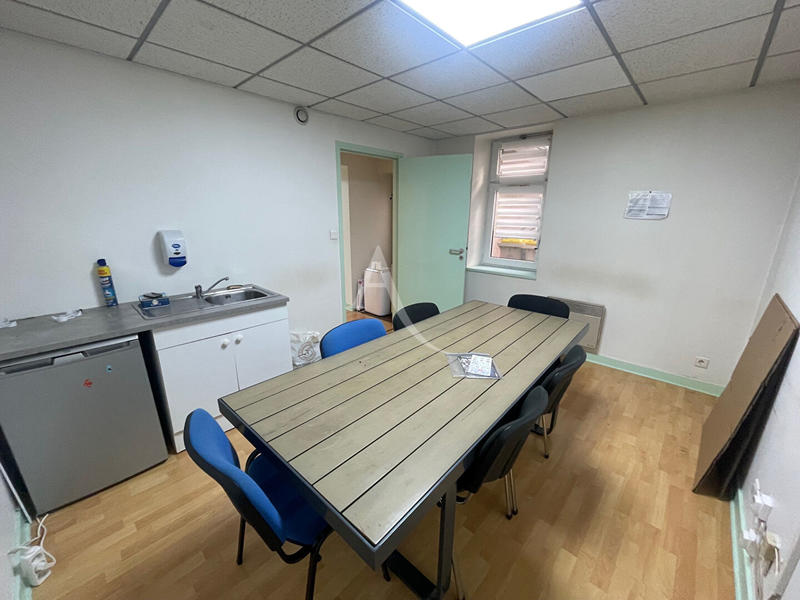 Local commercial - 66 m²