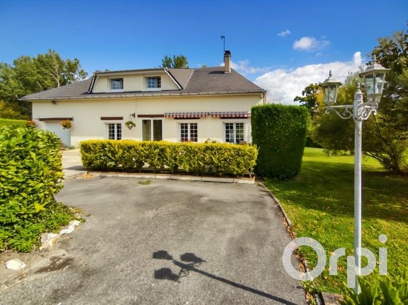 Maison - 137 m² - 6 pièces