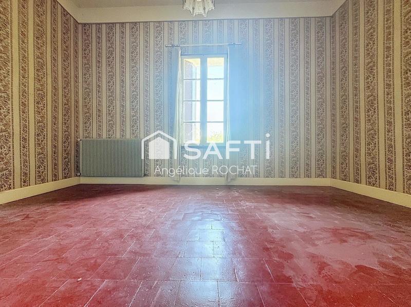 Maison - 370 m² - 12 pièces