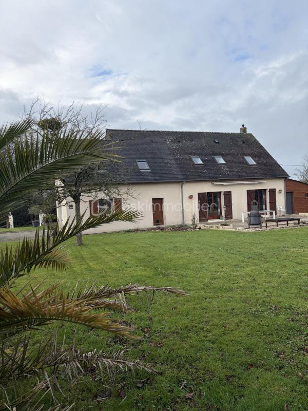 Pavillon - 151 m² - 7 pièces