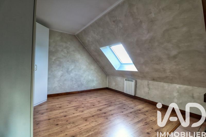 Maison - 123 m² - 8 pièces