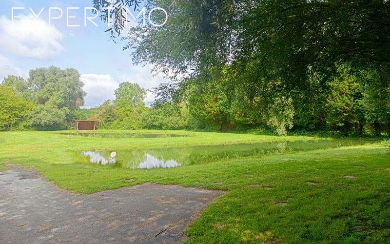 Local commercial - 12 600 m²