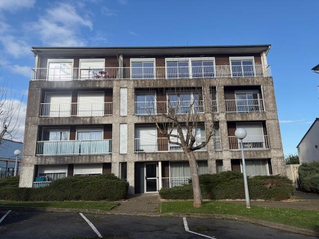 Appartement - 104 m² - 5 pièces