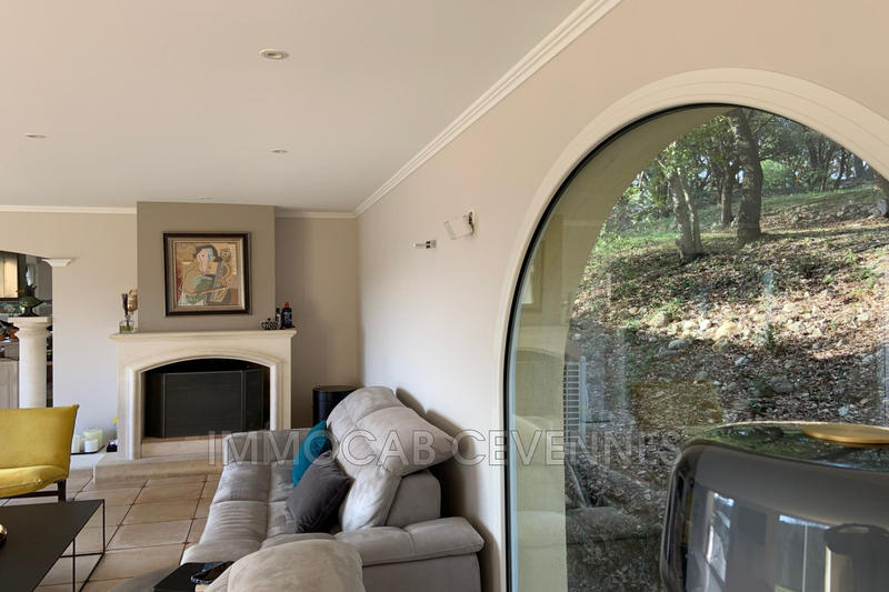 Villa - 176 m² - 6 pièces