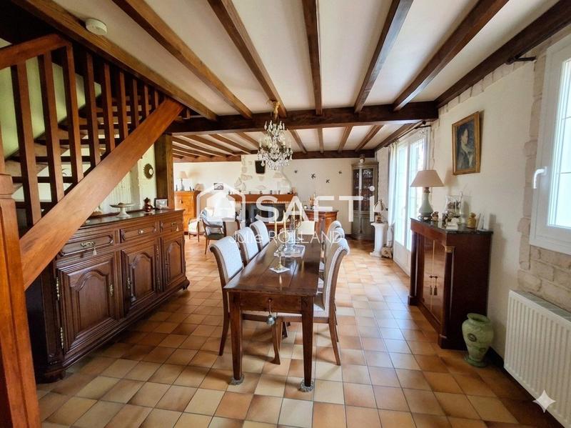 Maison - 169 m² - 5 pièces