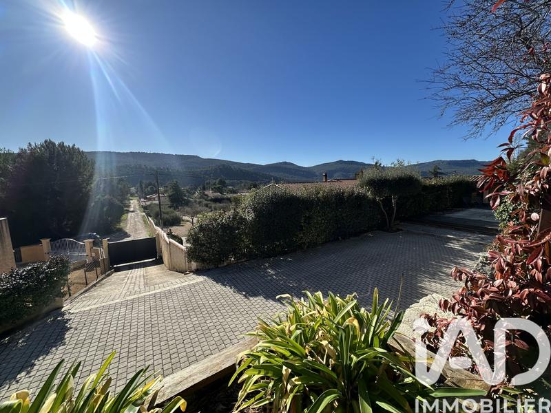 Maison - 102 m² - 4 pièces