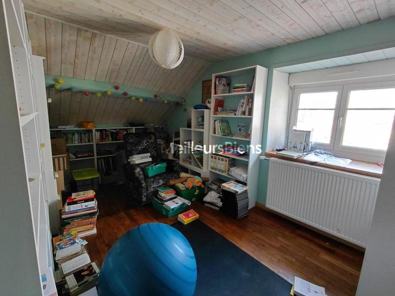 Maison - 271 m² - 7 pièces