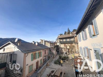 Maison - 72 m² - 4 pièces