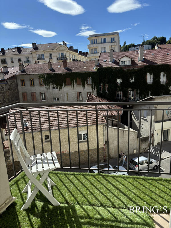 Appartement - 140 m² - 7 pièces