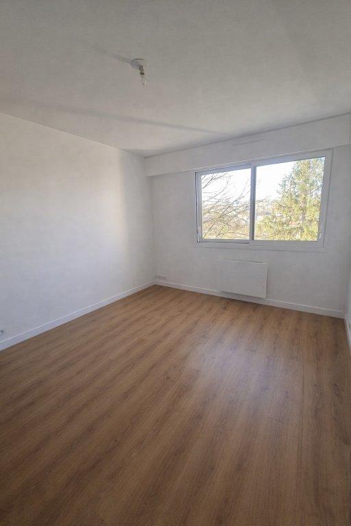 Appartement - 101 m² - 5 pièces