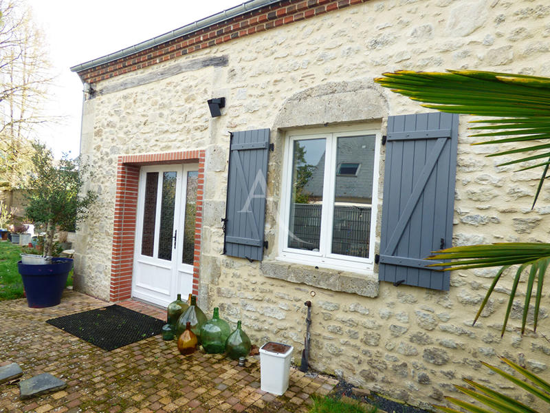 Maison - 80 m² - 4 pièces