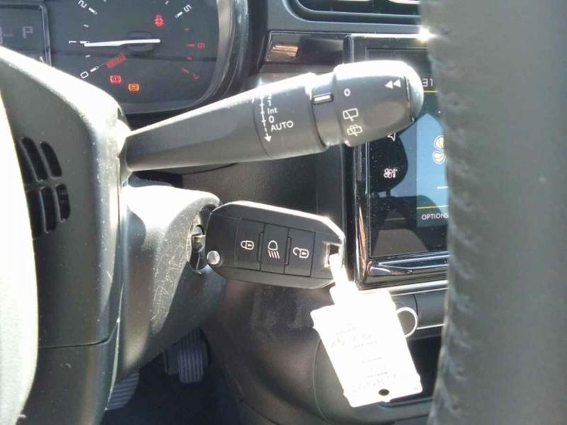 Citroën C3 1.2 PureTech 110 cv s&amp;S Shine Eat6