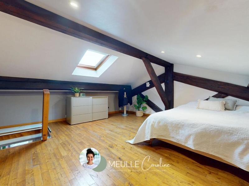 Appartement - 96 m² - 4 pièces