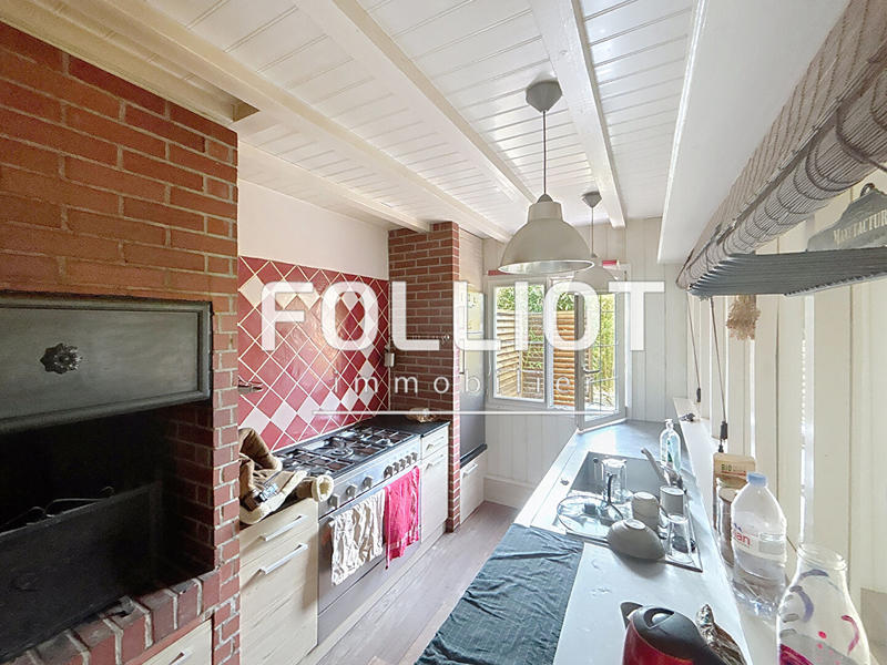 Local d'activité / Entrepôt - 380 m² - 5 pièces