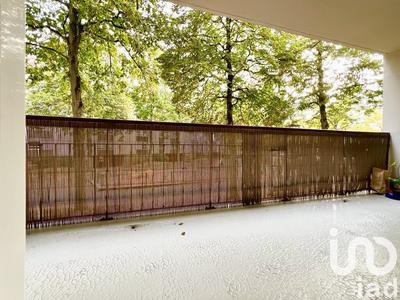 Appartement - 93 m² - 5 pièces