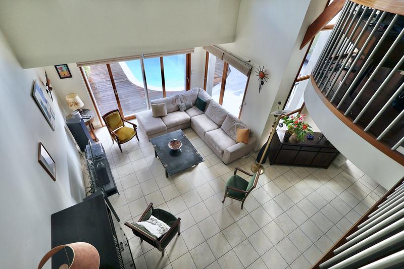 Maison contemporaine - 171 m² - 6 pièces