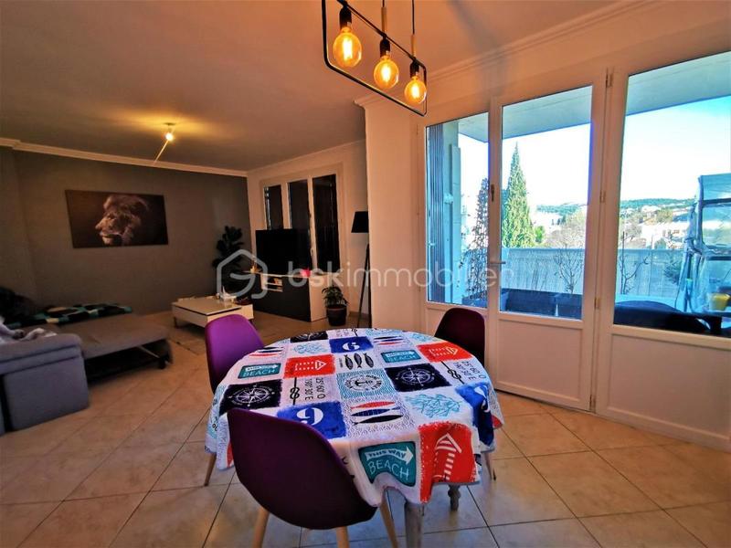 Appartement - 67 m² - 3 pièces