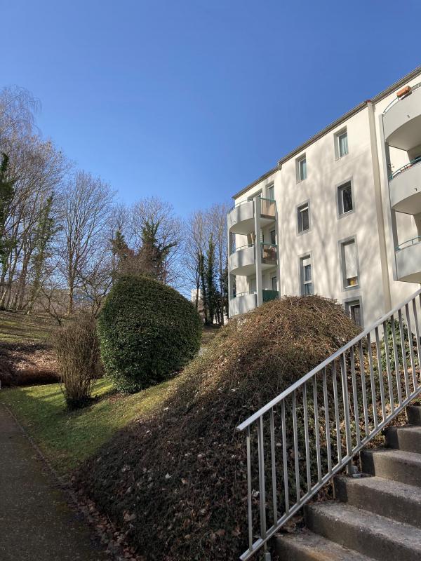 Appartement - 77 m² - 3 pièces