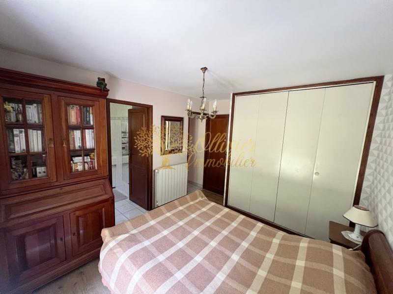 Pavillon - 130 m² - 6 pièces