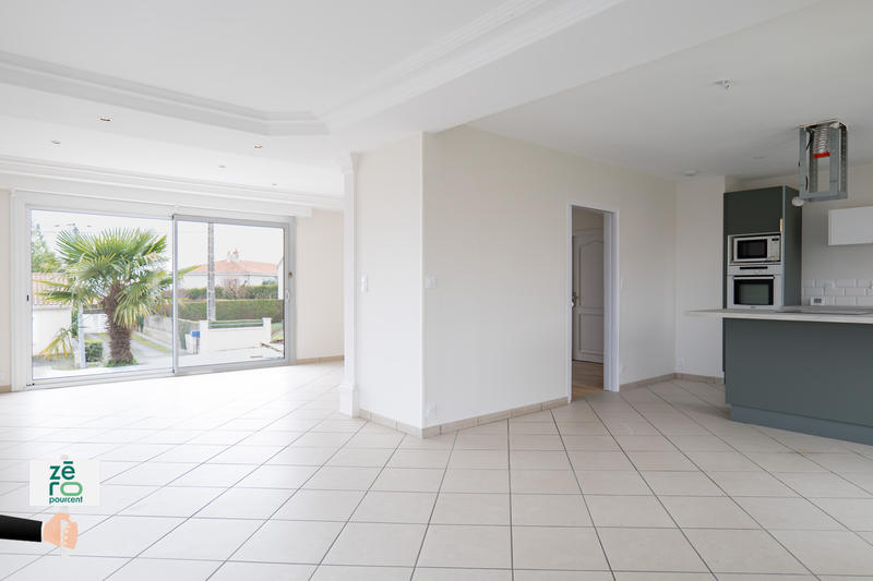 Maison - 110 m² - 4 pièces