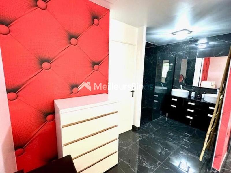 Villa - 135 m² - 5 pièces