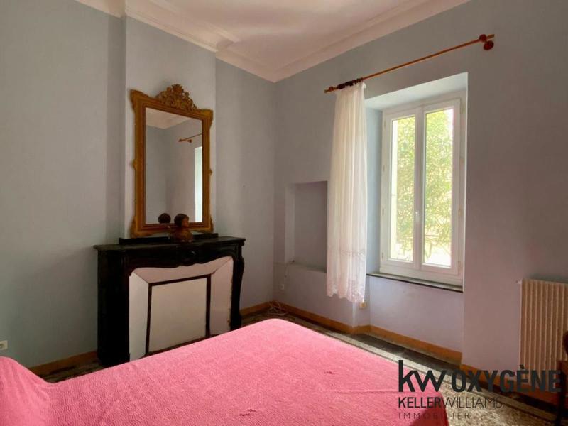 Maison ancienne - 203 m² - 6 pièces