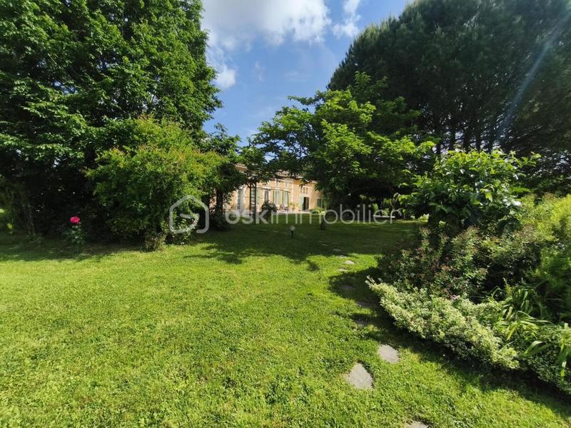 Longère - 221 m² - 10 pièces