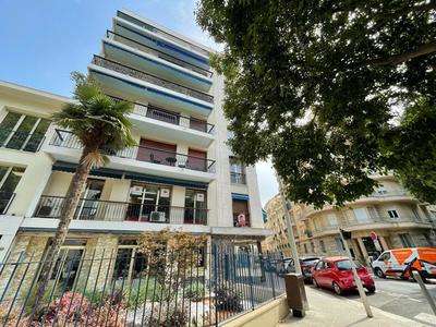 Appartement - 73 m² - 2 pièces